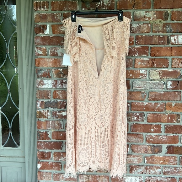 Lulu's NWT strapless lace dress size M - Picture 5 of 10